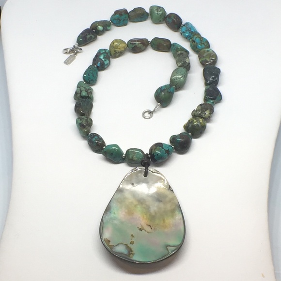 Peyote Bird Turquoise & Abalone Shell Necklace - Picture 2 of 6